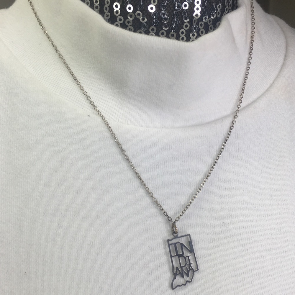 Kris Nations Indiana state necklace 18” silver tone